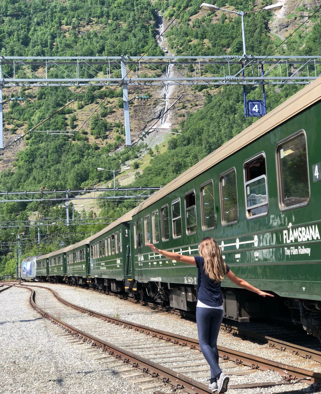 IMG-2468-Facetune-27-05-2018-14-49-33