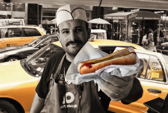 perrito caliente callejero